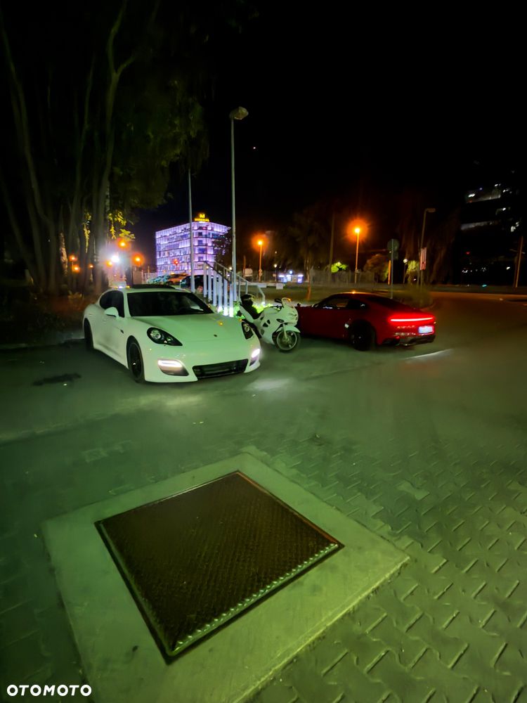 Porsche Panamera ver-gts-pdk - 21