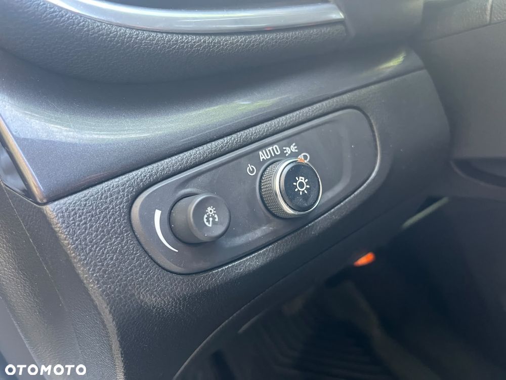 Buick Encore - 24