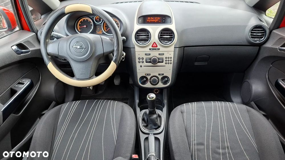 Opel Corsa 1.2 16V Innovation - 9