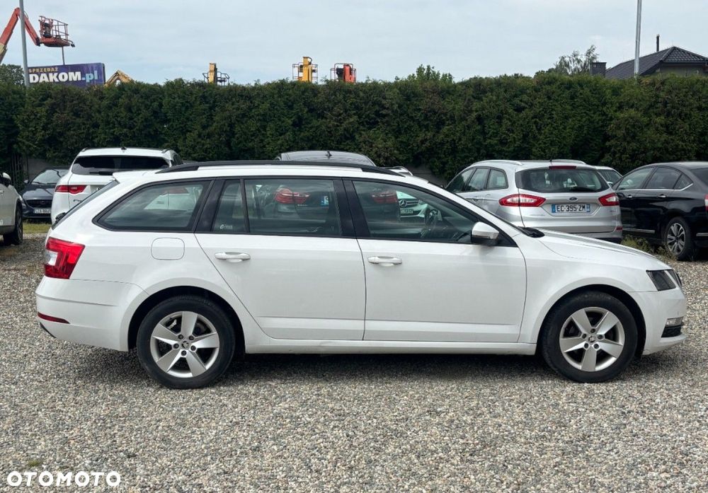 Skoda Octavia - 7