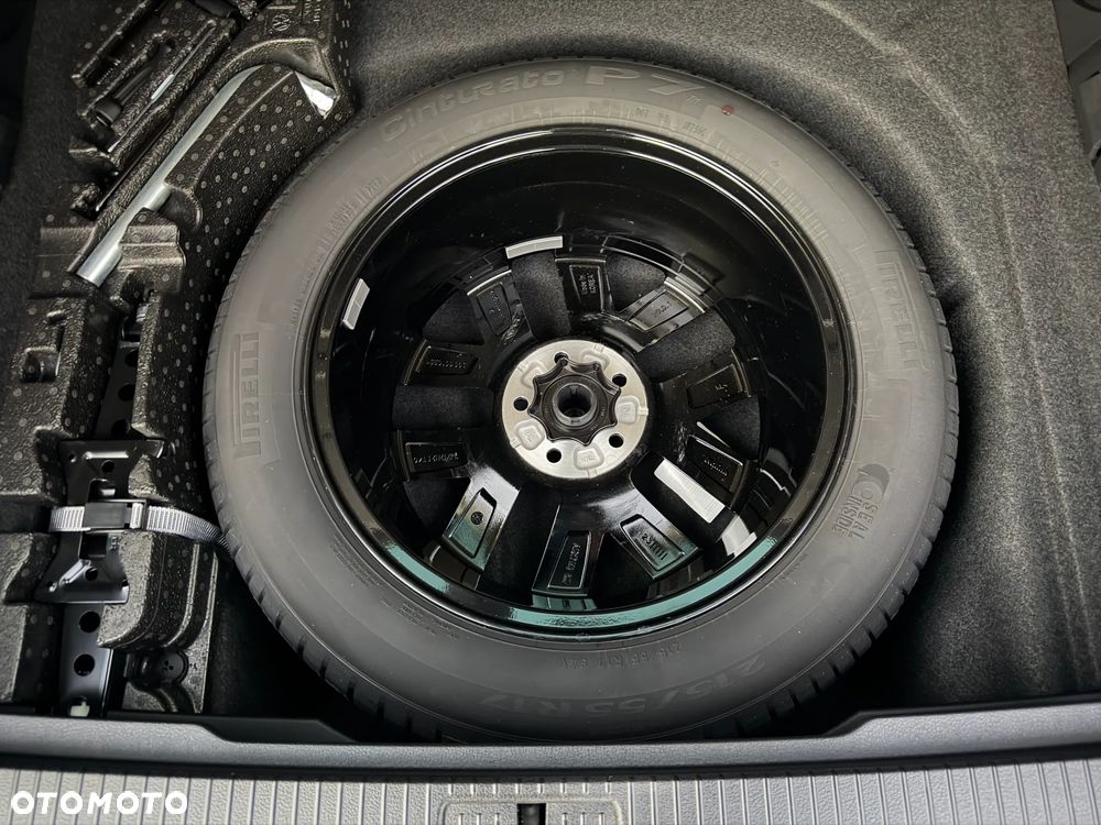 Volkswagen Passat Variant 2.0 TDI EVO Business DSG - 29