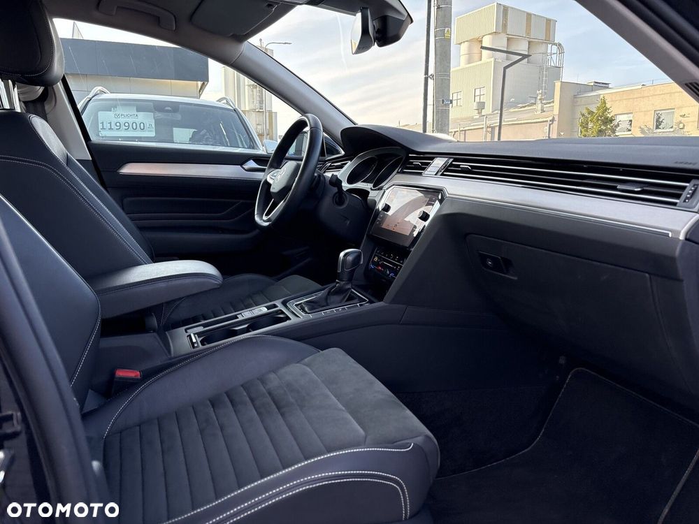 Volkswagen Passat - 10