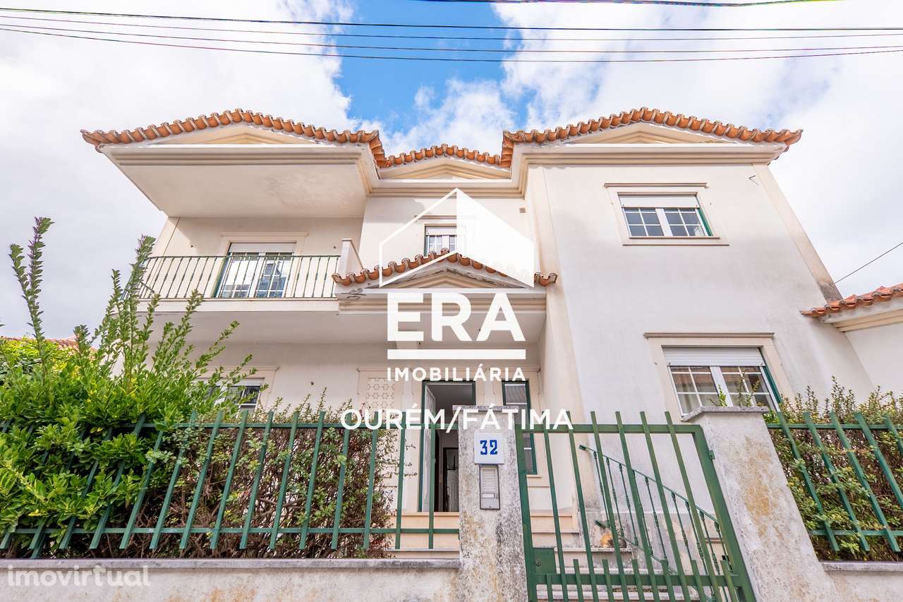 Moradia T5 centro cidade Ourém - Grande imagem: 2/59