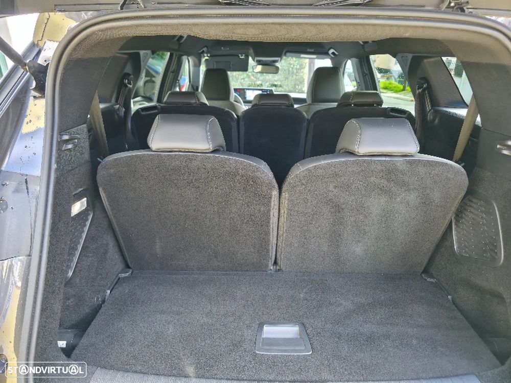 Peugeot 5008 Hybrid 145 e-DSC6 Allure - 12