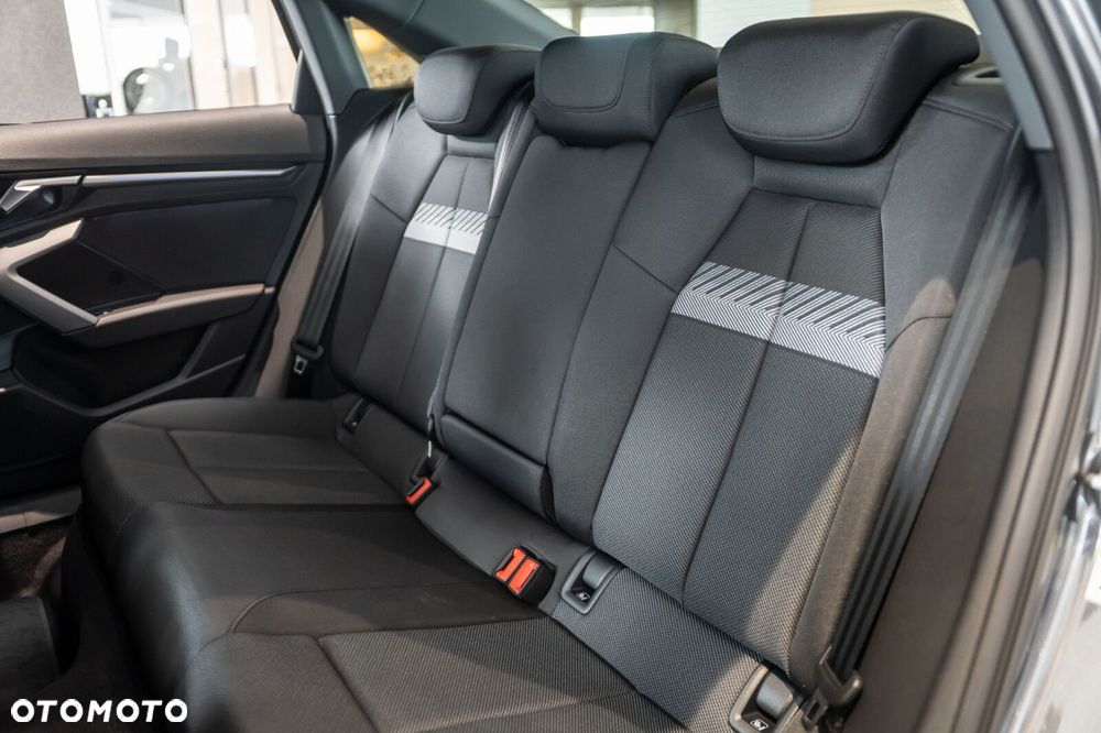 Audi A3 Limousine TFSI mHEV 110 kW S Line S tronic - 17