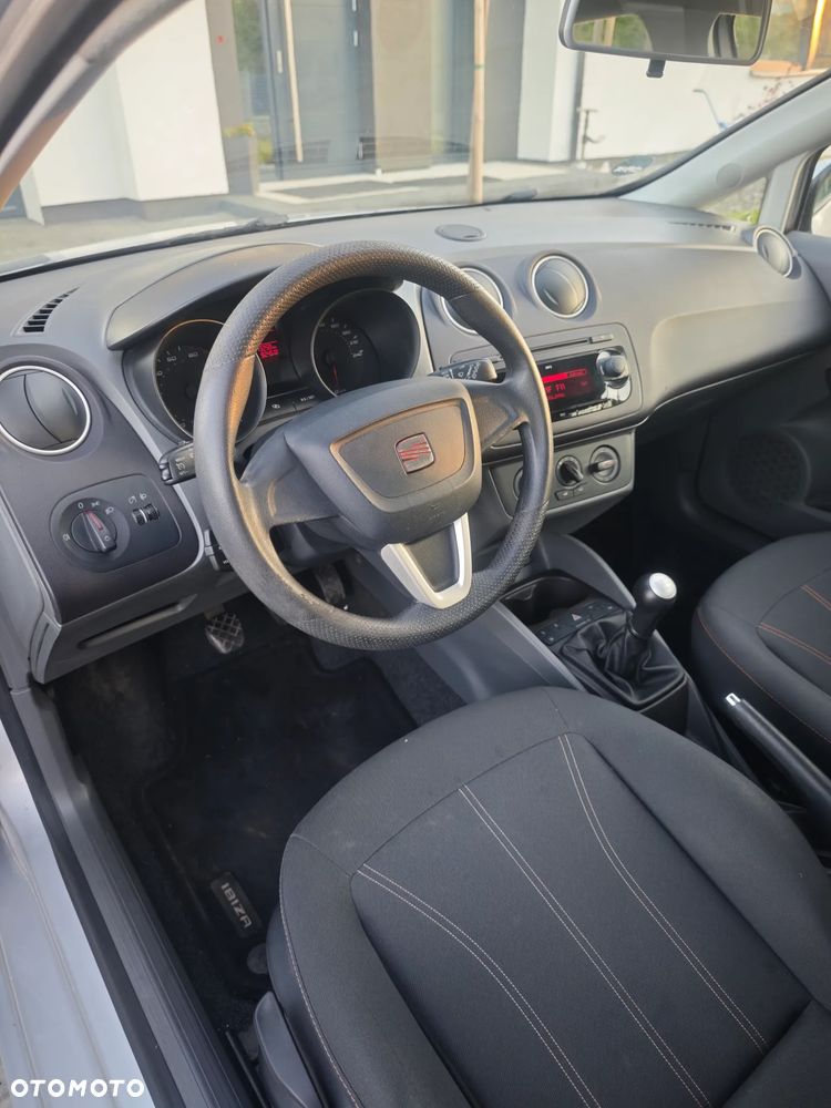 Seat Ibiza 1.4 Reference - 12