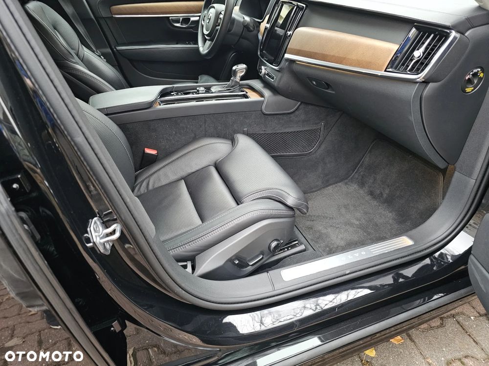 Volvo S90 D4 Inscription - 33