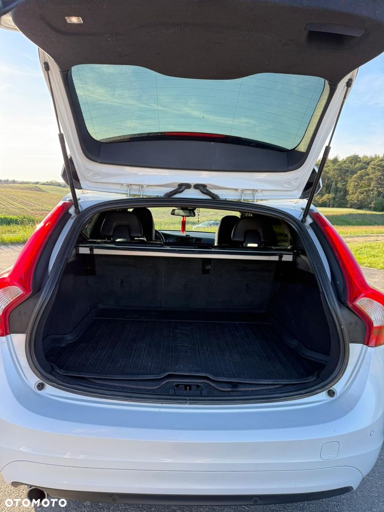Volvo V60 - 8