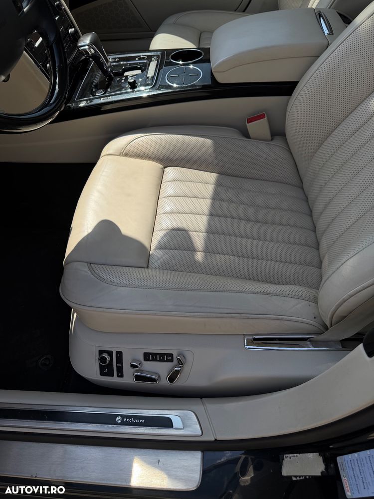 Volkswagen Phaeton 4.2 4Motion V8 Aut Lang - 10