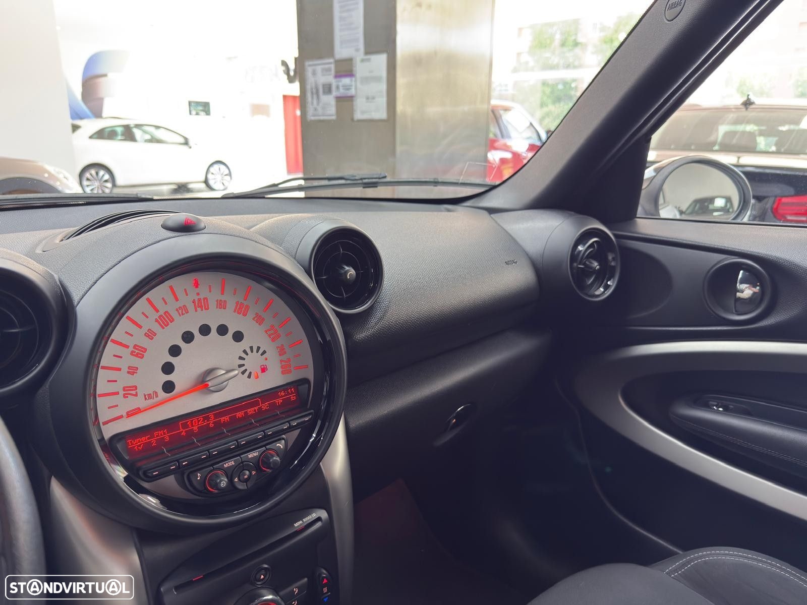MINI Paceman Cooper D - 33