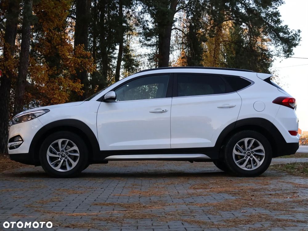 Hyundai Tucson 1.7 CRDI BlueDrive Comfort 2WD - 13