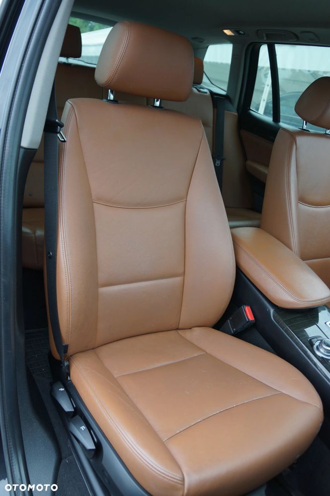 BMW X3 xDrive20i - 30