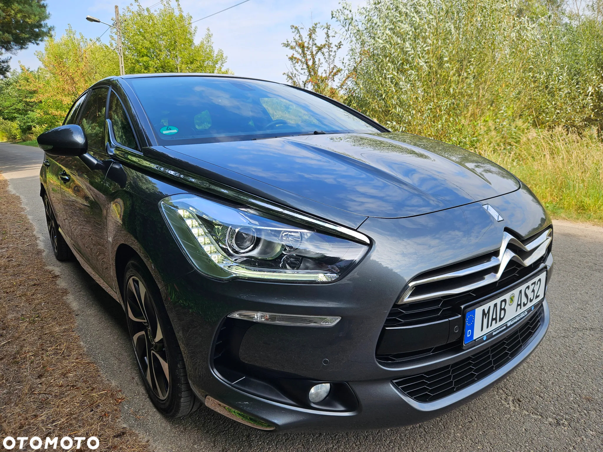 Citroën DS5 1.6 THP SoChic - 12