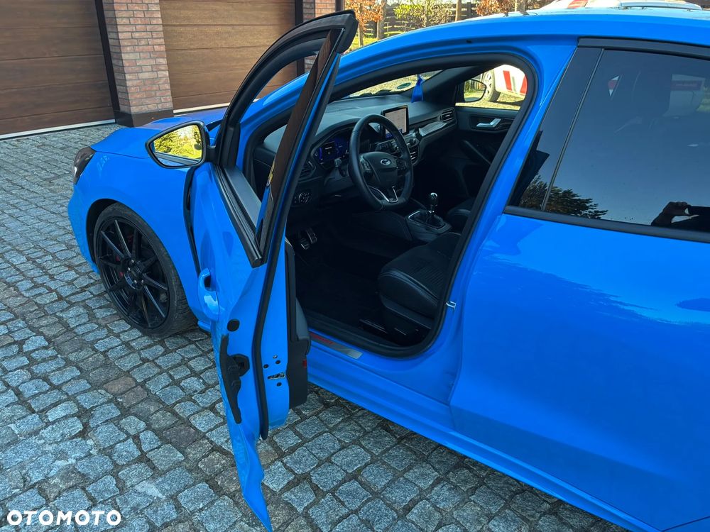 Ford Focus 2.3 EcoBoost ST Edition - 13