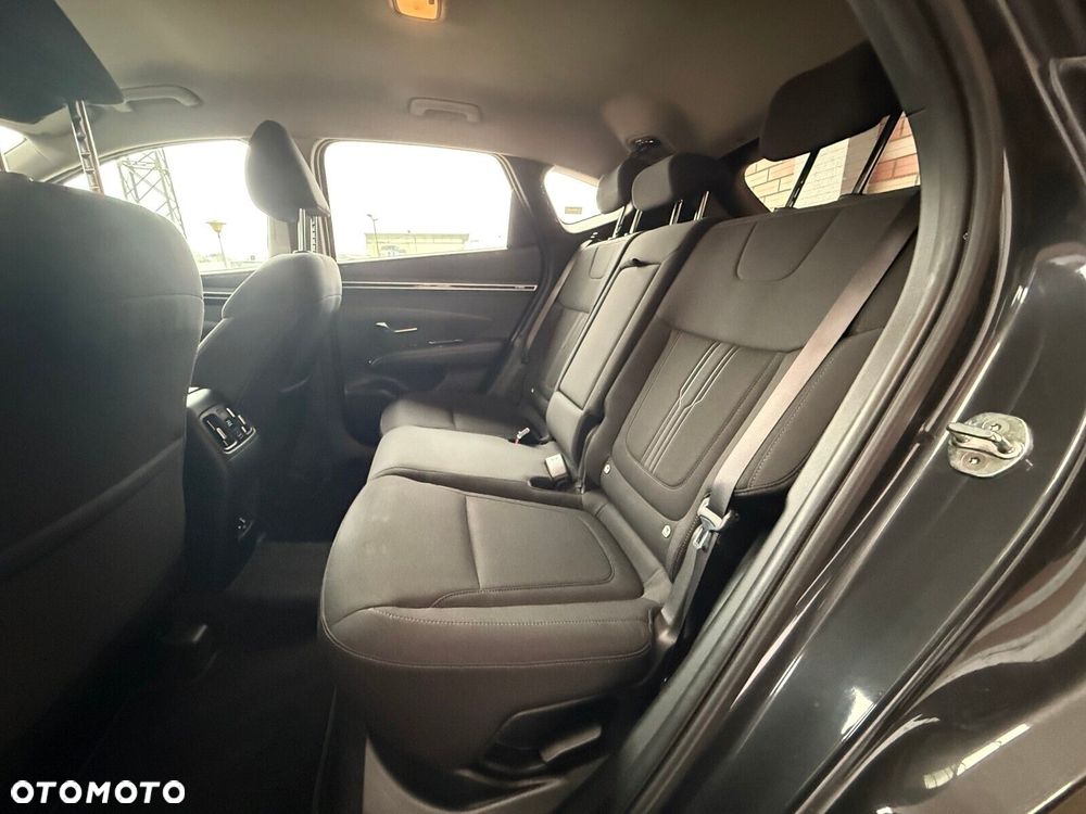 Hyundai Tucson - 16