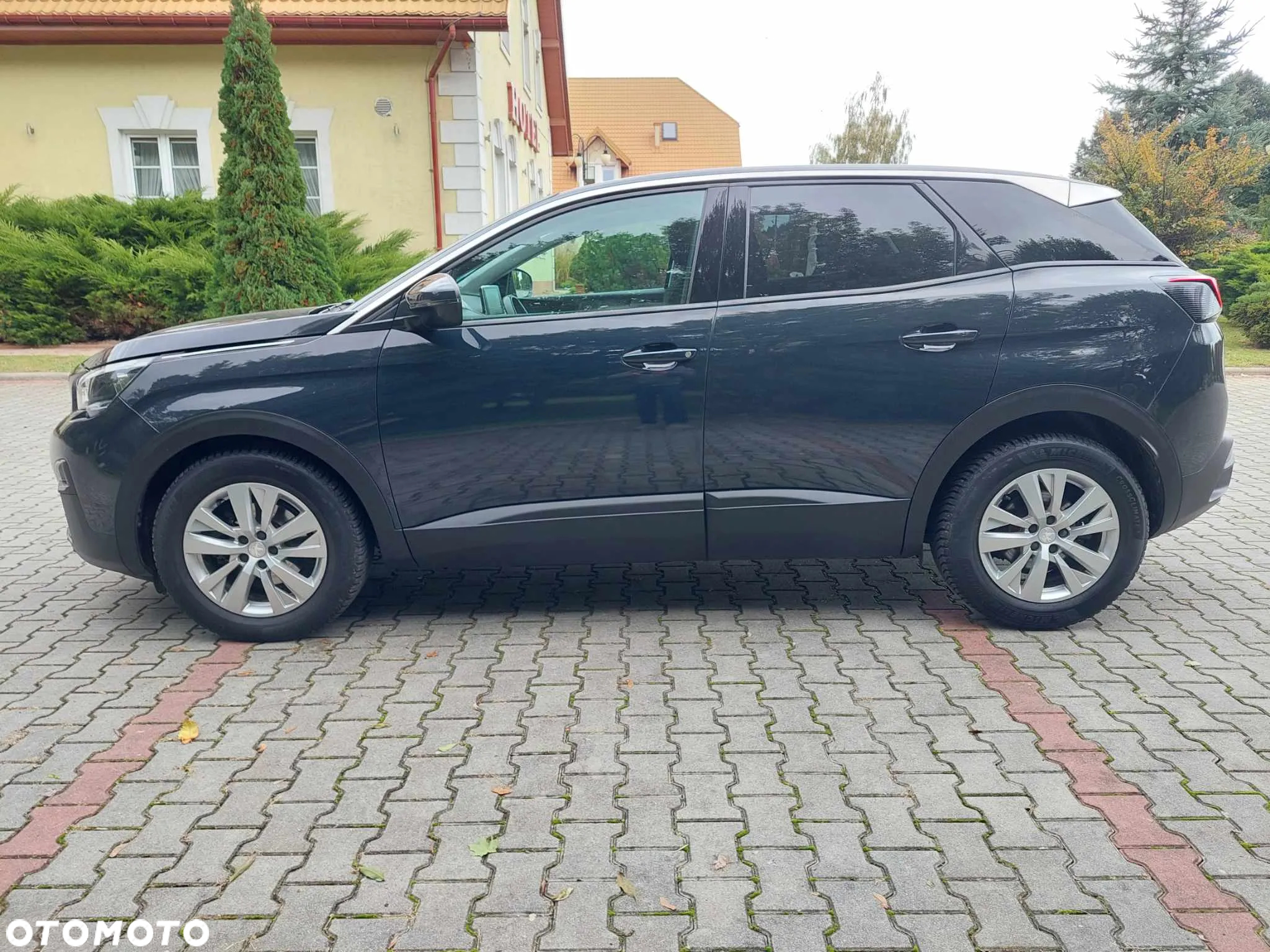 Peugeot 3008 1.5 BlueHDi Active S&S EAT8 - 2