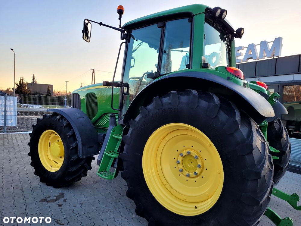 John Deere 6820 PREMIUM Powe rQuad Eco Plus - 11