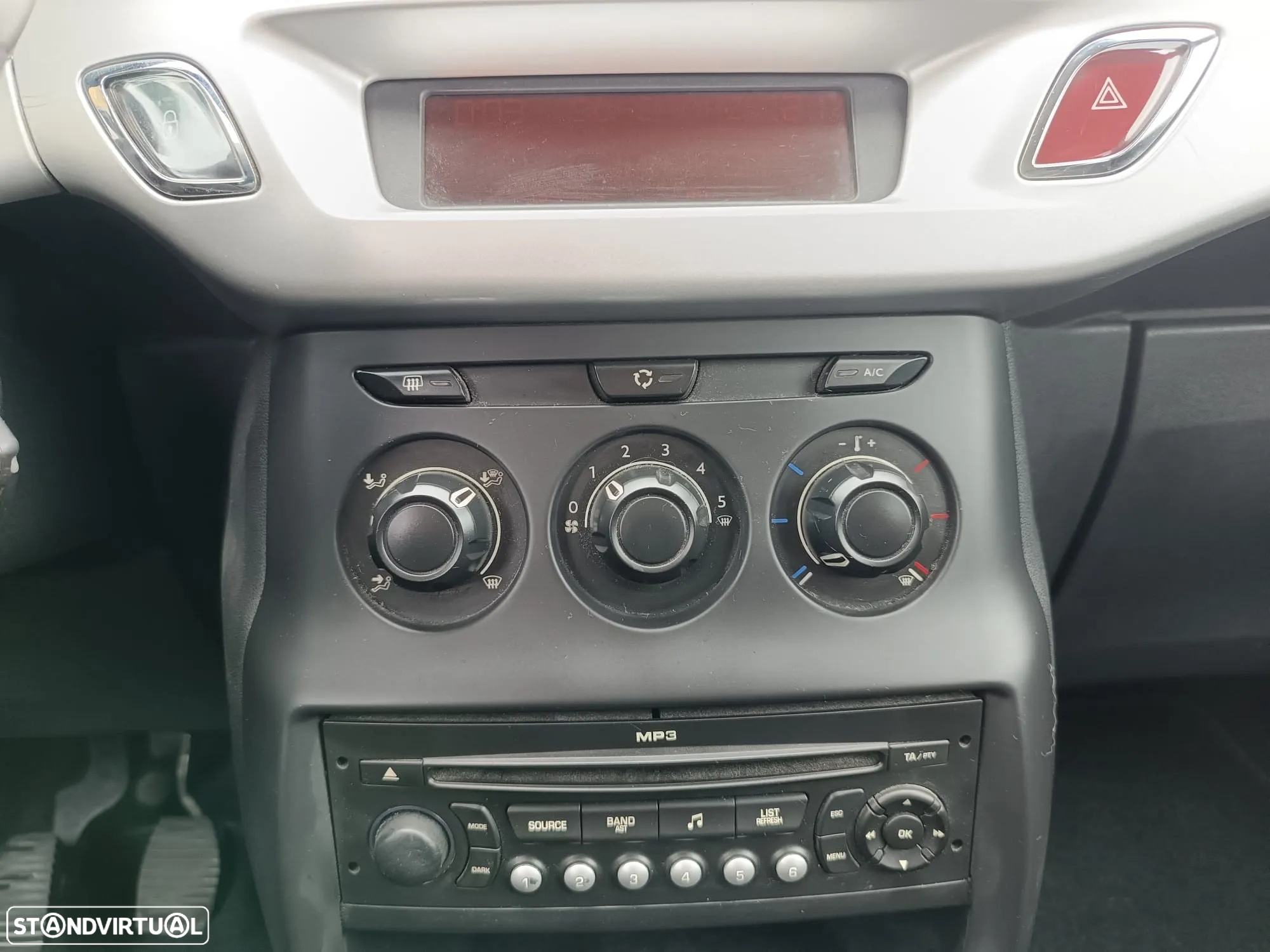Citroën C3 1.4 HDi Airdream Attraction - 21