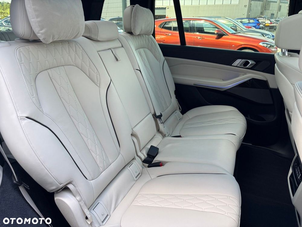 BMW X7 xDrive40d mHEV sport - 22