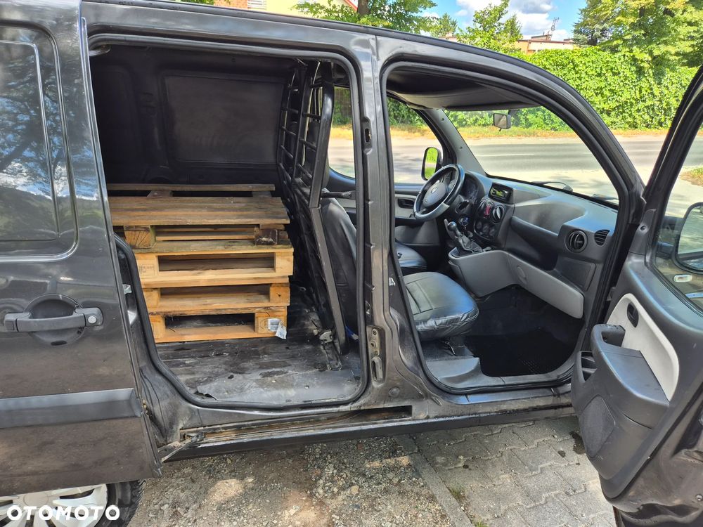 Fiat Doblo 1.9 JTD Family - 8