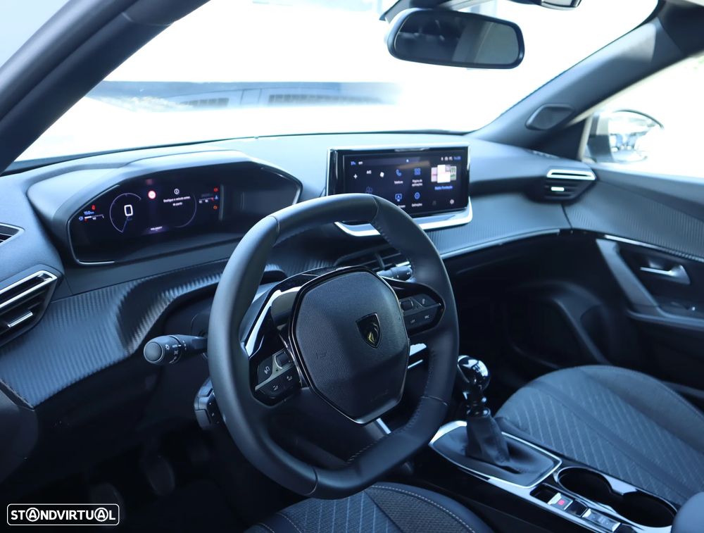 Peugeot 2008 1.2 PureTech Allure - 31