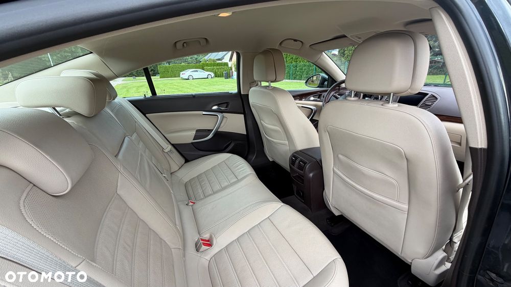 Opel Insignia 2.0 CDTI Cosmo ecoFLEX S&S - 13