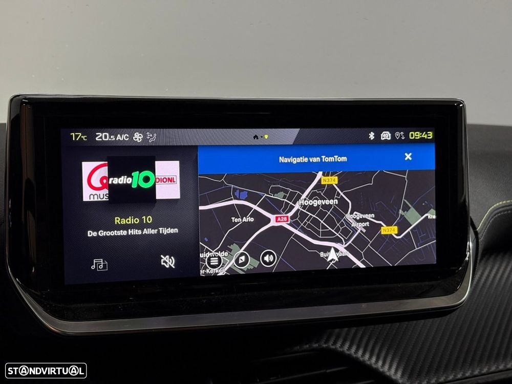 Peugeot 208 1.2 Hybrid GT e-DCS6 - 21