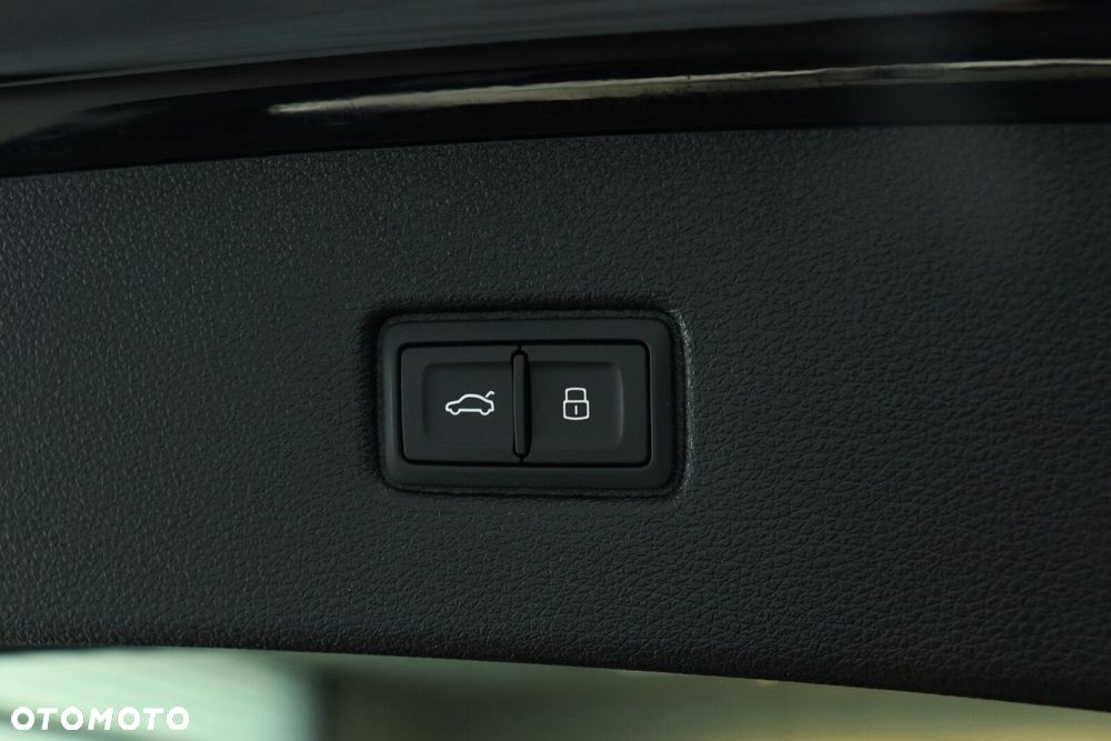 Audi Q7 - 7