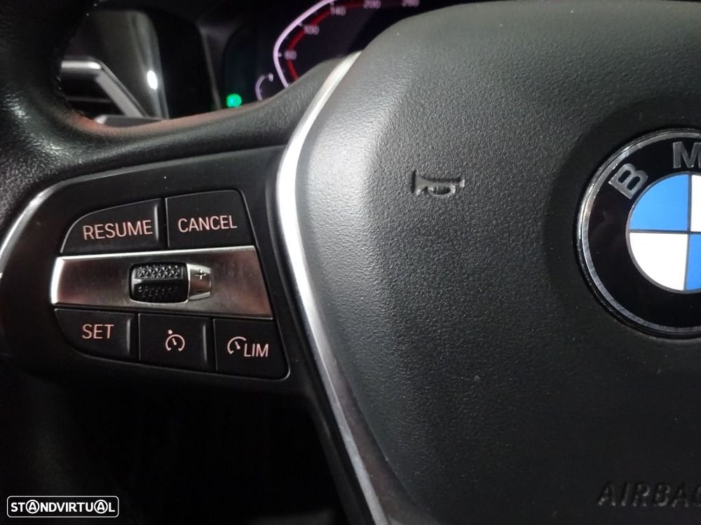 BMW 318 d Line Sport Auto - 14