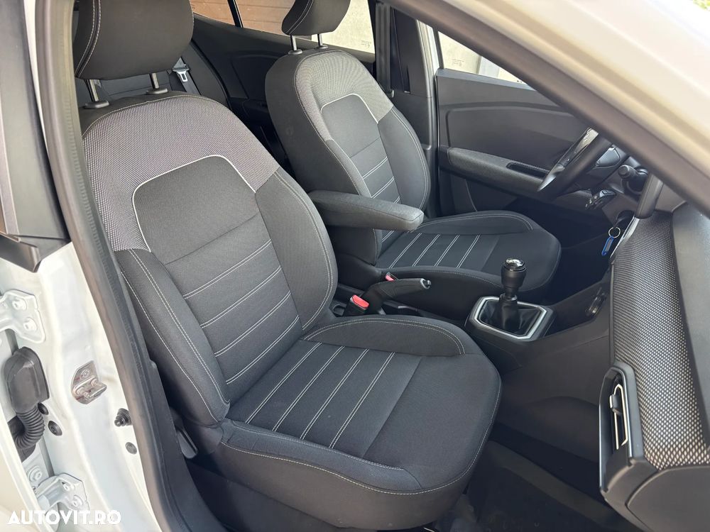 Dacia Logan TCe 90 MT6 Expression - 28