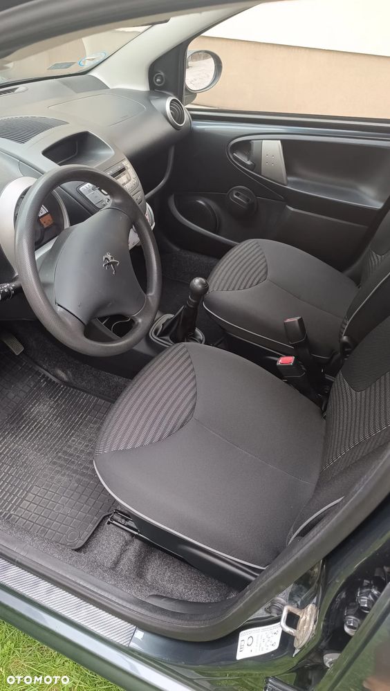 Peugeot 107 1.0 Active - 17
