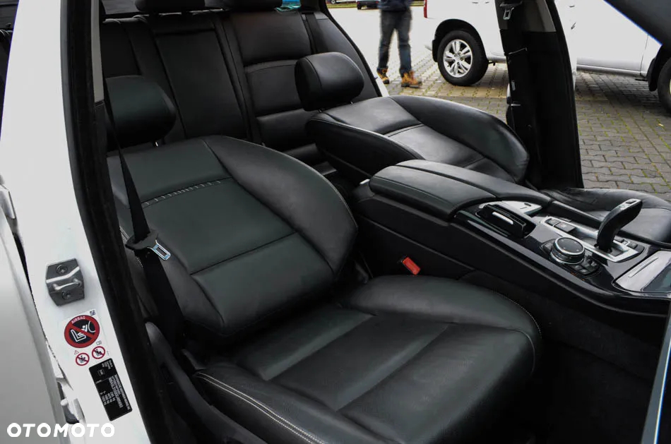 BMW Seria 5 520d Touring Luxury Line - 24