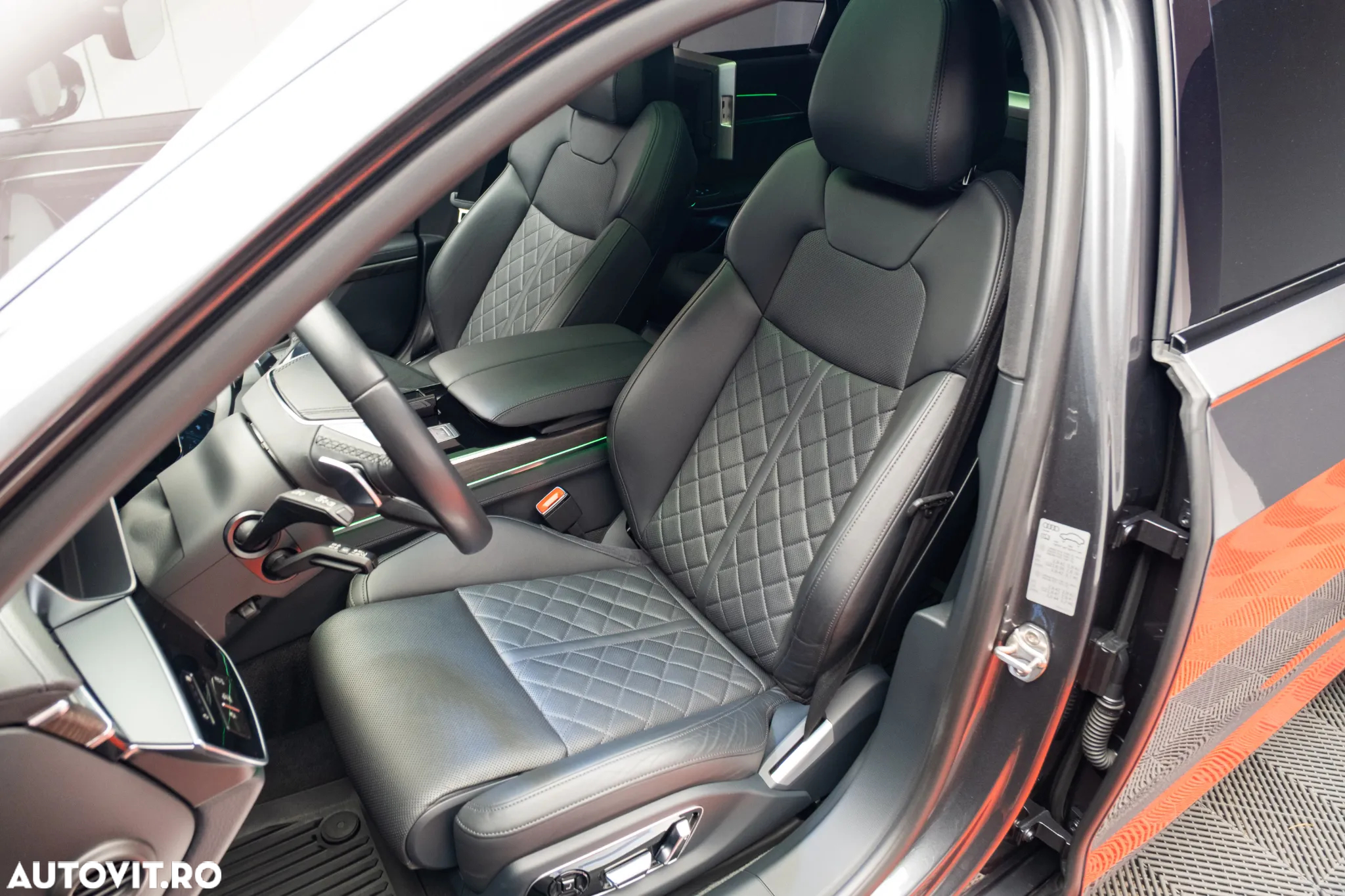 Audi A8 A8L 60 TFSI e quattro Tiptronic PHEV - 25