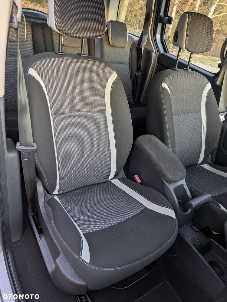 Renault Kangoo 1.5 dCi Privilege Plus - 18