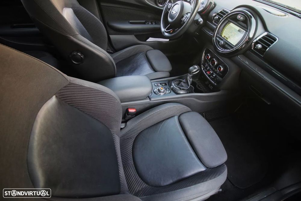MINI Clubman Cooper Aut. Essential - 26