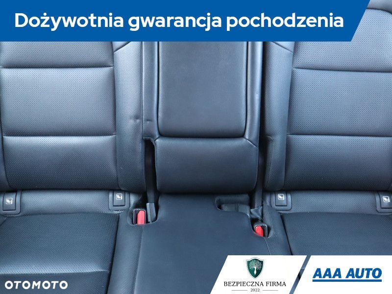 Kia Sportage - 12