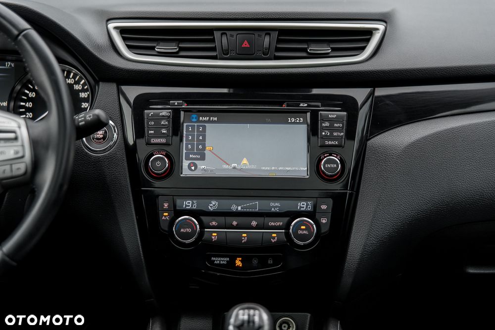 Nissan Qashqai 1.6 DIG-T Tekna - 31