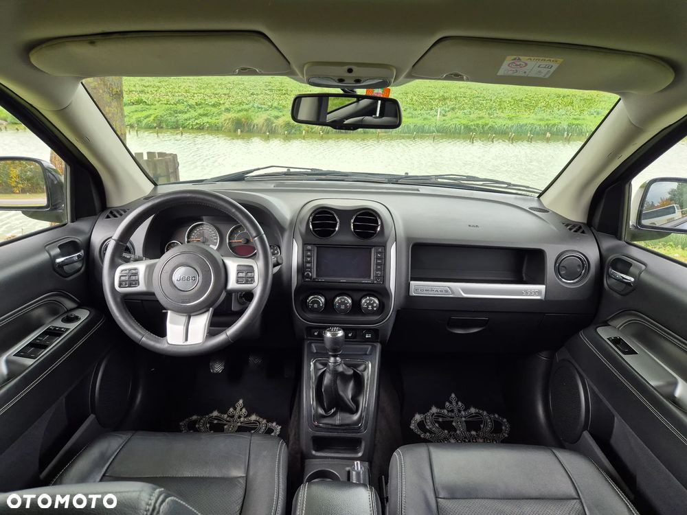 Jeep Compass - 14