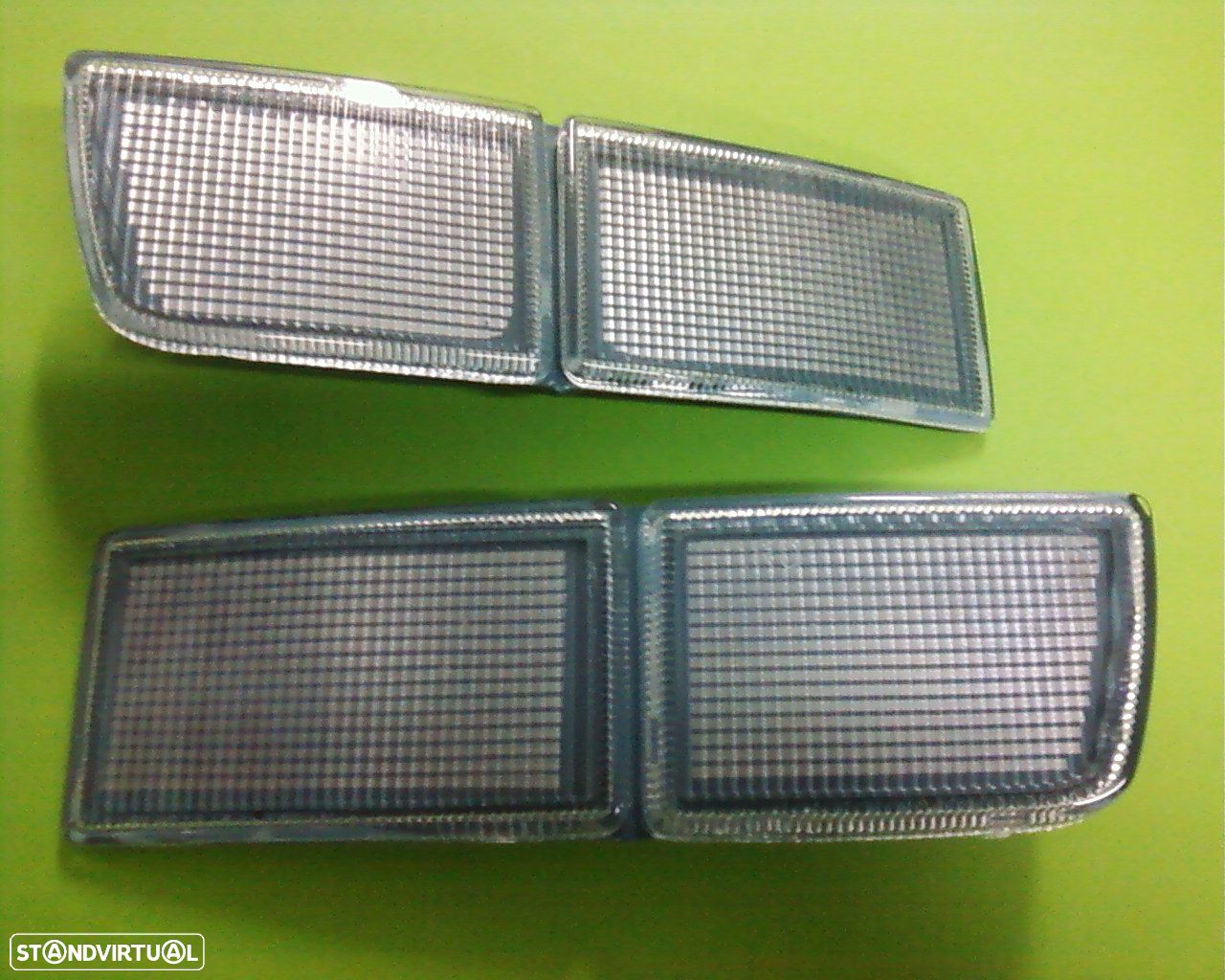 Reflectores / Refletor brancos do para-choques frente Vw Golf III NOVOS - 1