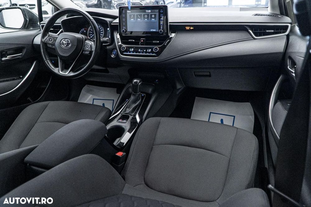 Toyota Corolla 1.8 HSD Dynamic - 2