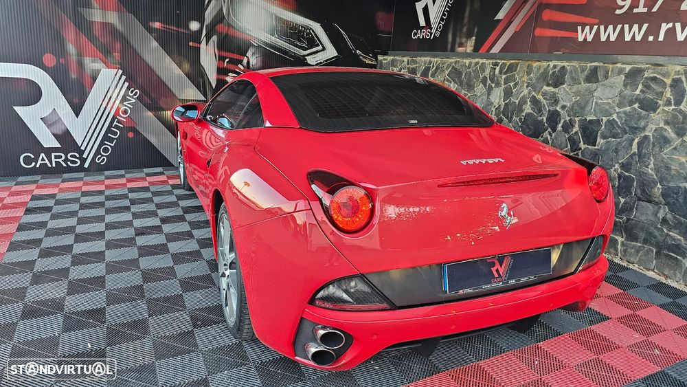 Ferrari California F1 - 33