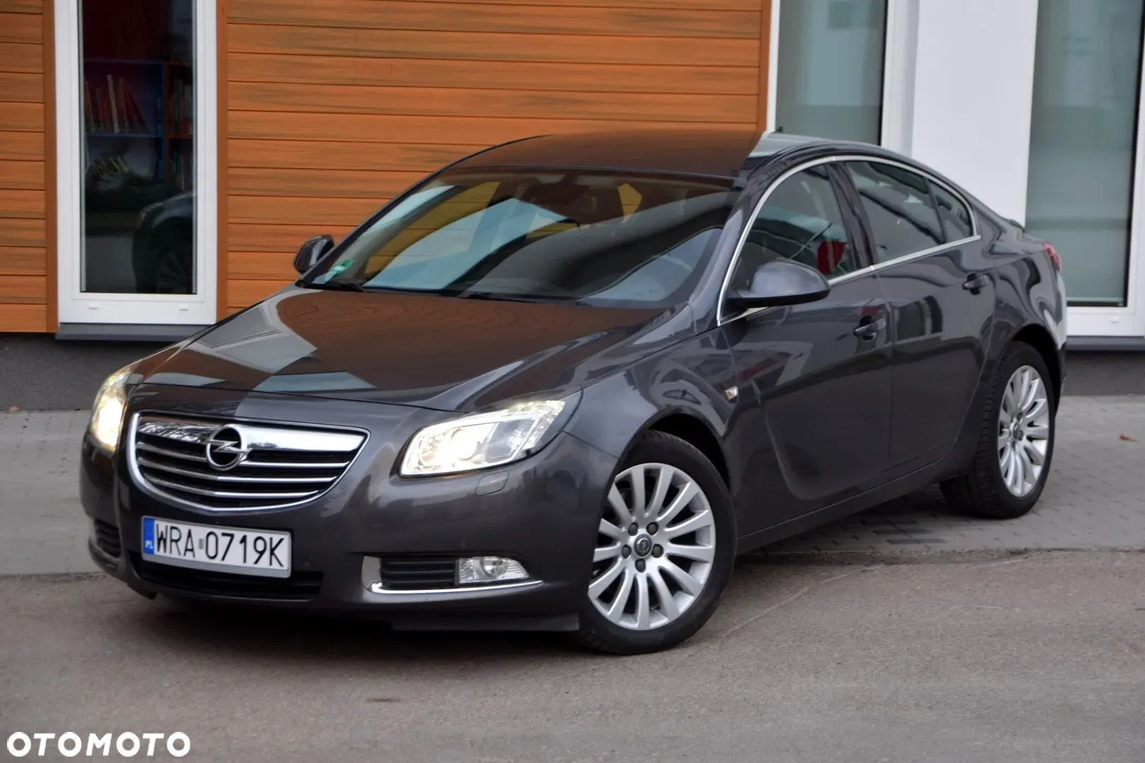 Opel Insignia 1.6 Turbo Sport - 2
