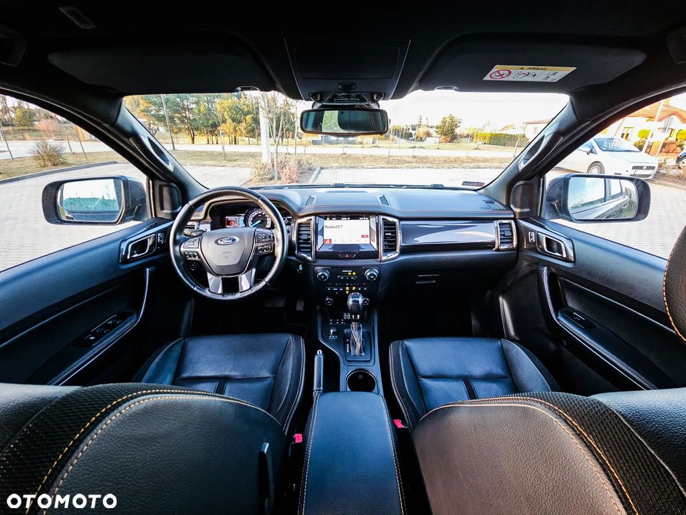 Ford Ranger ver-2-0-ecoblue-4x4-dc-wildtrak - 12