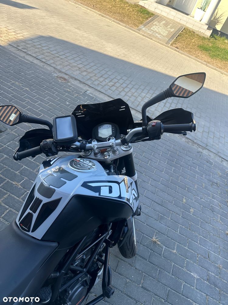 KTM Duke - 4