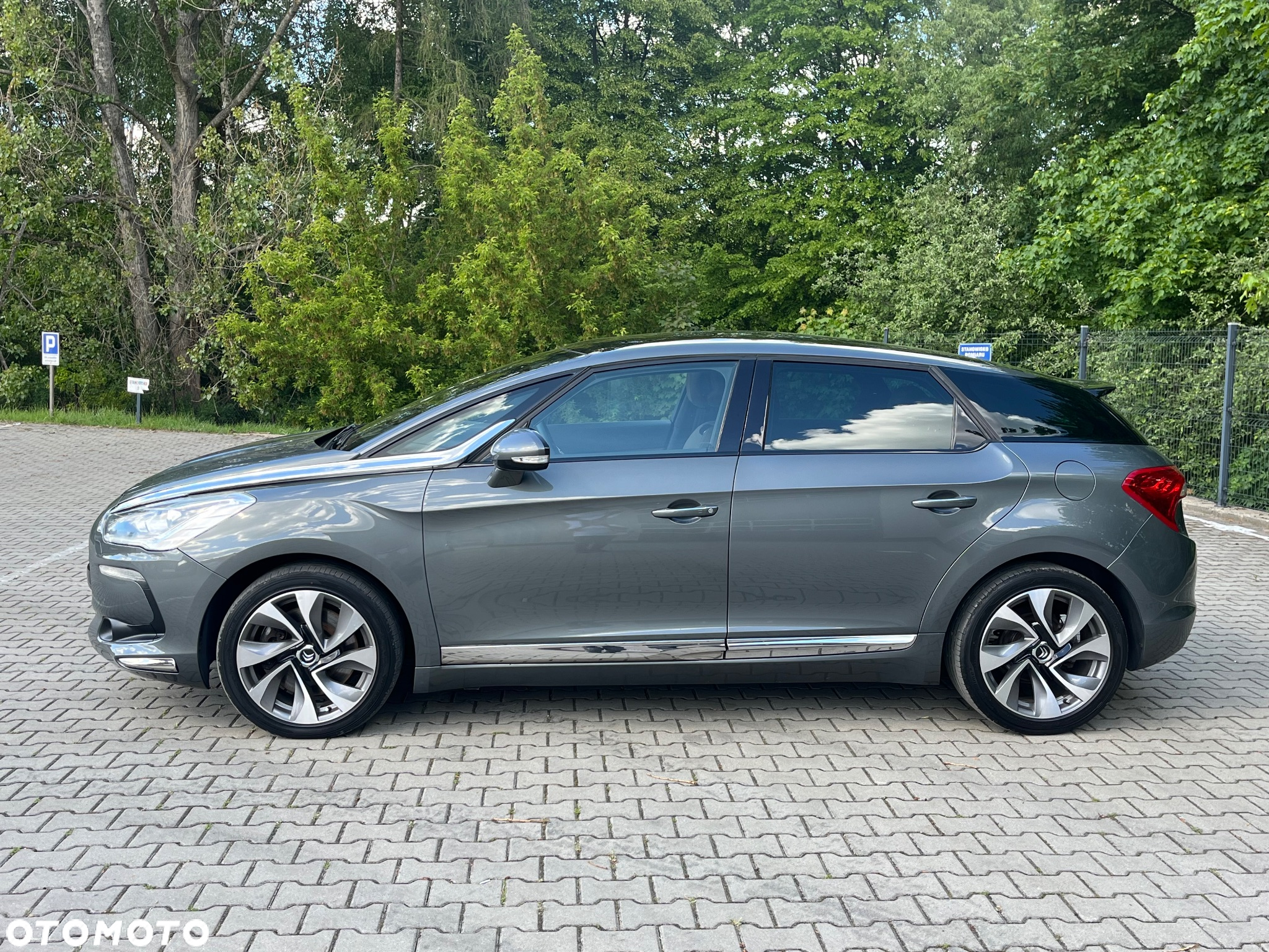 Citroën DS5 HDi 165 SportChic - 25