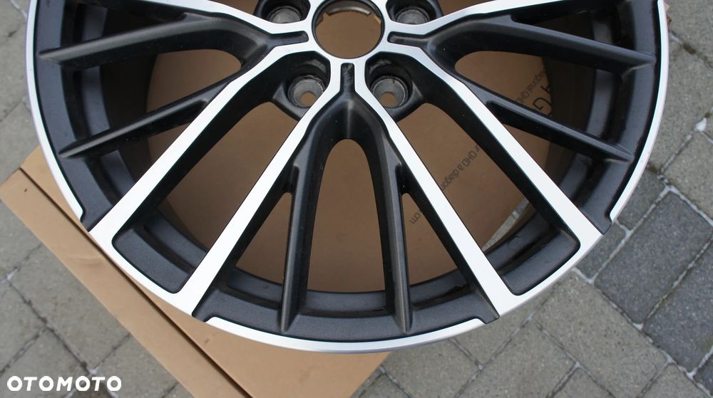 FELGA ALUMINIOWA 7.5 "x18" RENAULT ALPINE A110 - 3