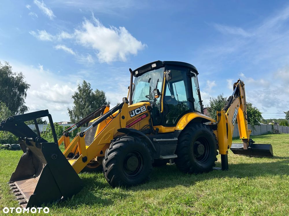JCB 3CX Contractor - 1