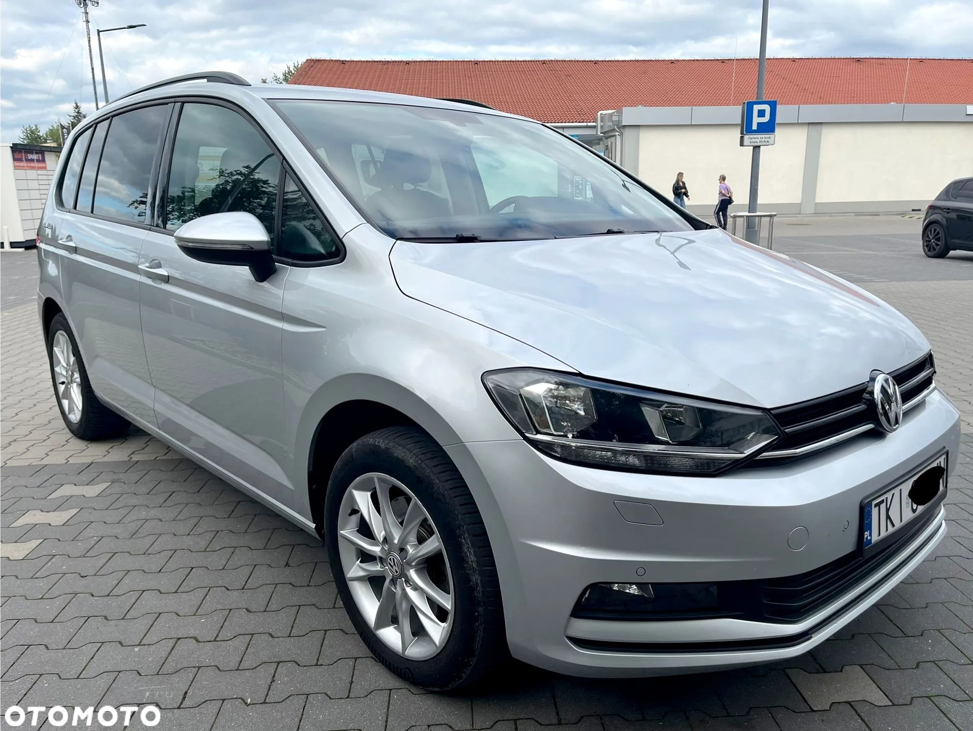 Volkswagen Touran 2.0 TDI BMT Comfortline Plus DSG - 14