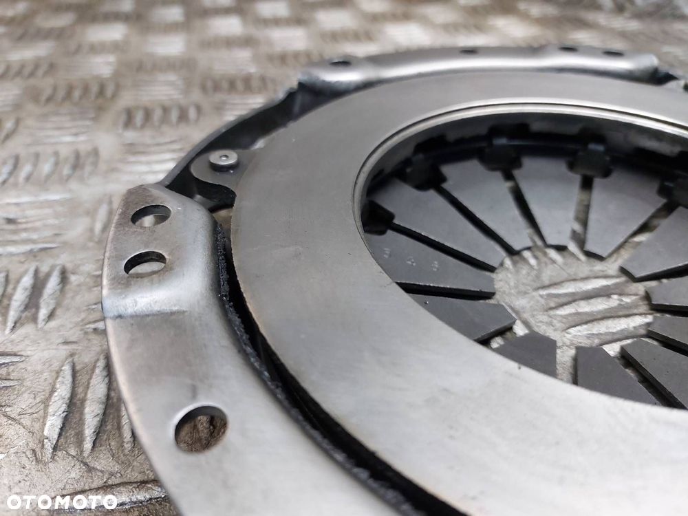 SPRZĘGŁO TARCZA DOCISK ŁOŻYSKO KOŁO ZAMACHOWE SUZUKI IGNIS II 1.3 16V - 7