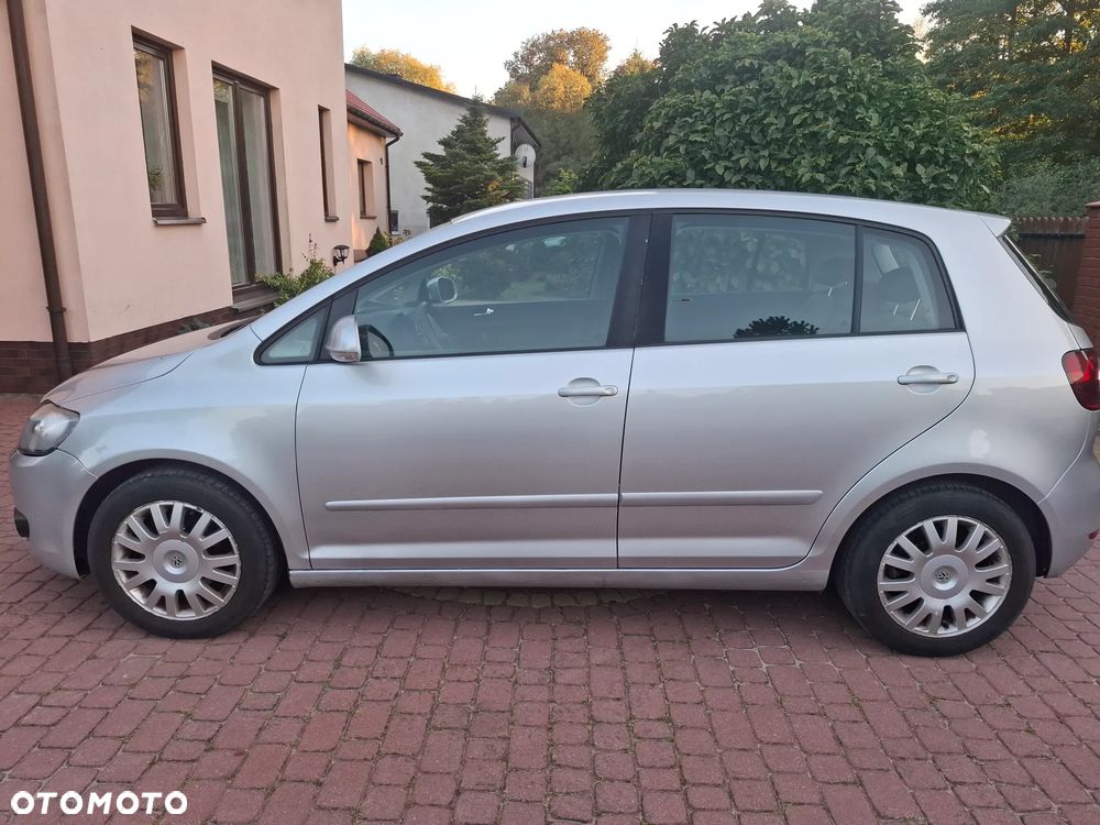 Volkswagen Golf Plus - 8